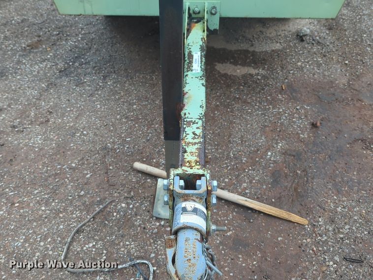 image for item NZ9646 Sullair 185 air compressor