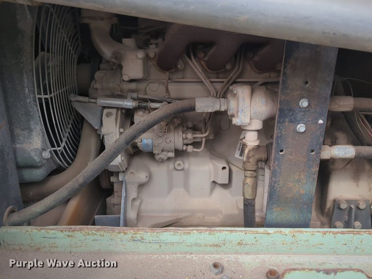 image for item NZ9646 Sullair 185 air compressor