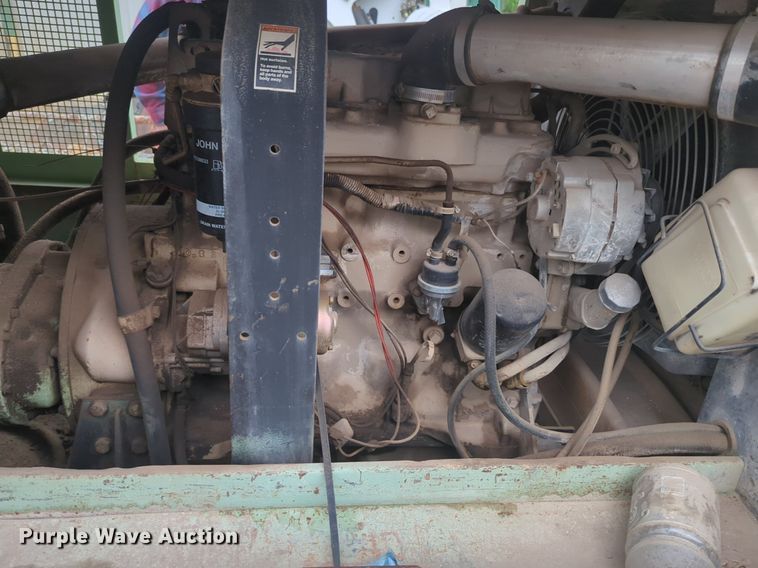 image for item NZ9646 Sullair 185 air compressor