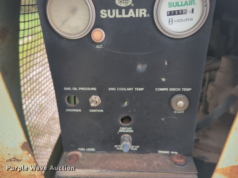 image for item NZ9647 Sullair 185 air compressor