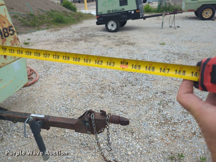 image for item NZ9647 Sullair 185 air compressor