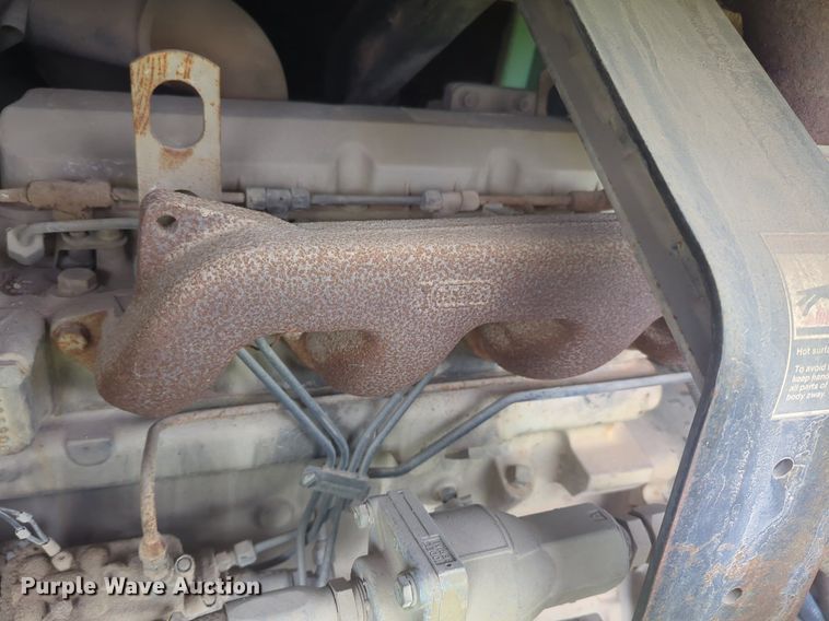 image for item NZ9647 Sullair 185 air compressor