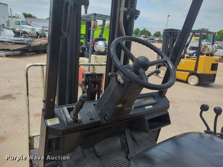 image for item NZ9650 Yale G0050TFNUAE0820S forklift