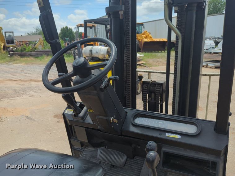 image for item NZ9650 Yale G0050TFNUAE0820S forklift