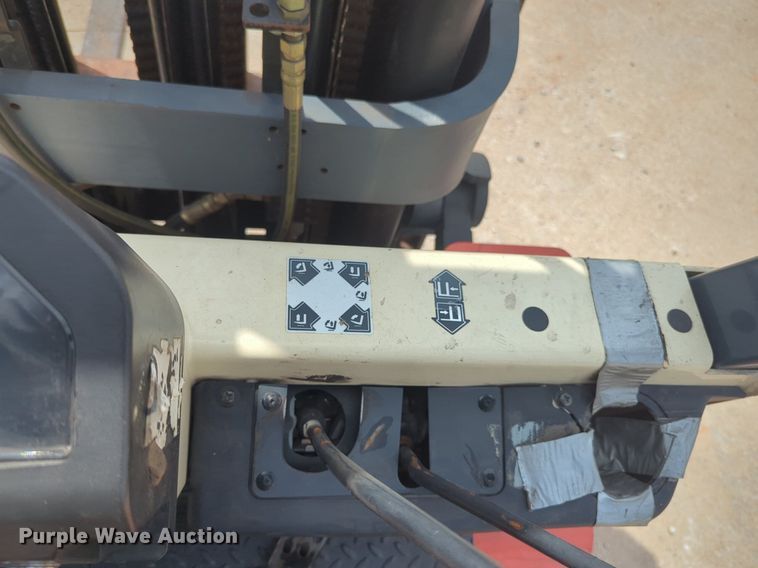 image for item NZ9651 Nissan forklift