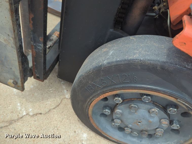 image for item NZ9652 Toyota 7FGCU18 forklift