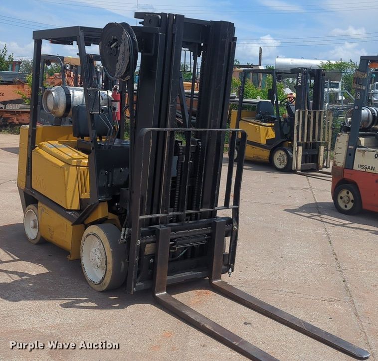 image for item NZ9653 Yale GLC050TENUAQ083.5 forklift
