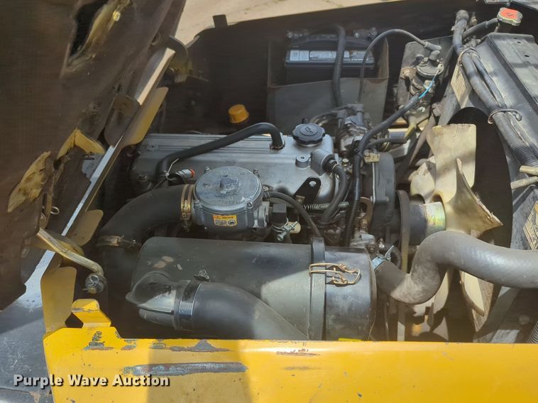 image for item NZ9653 Yale GLC050TENUAQ083.5 forklift