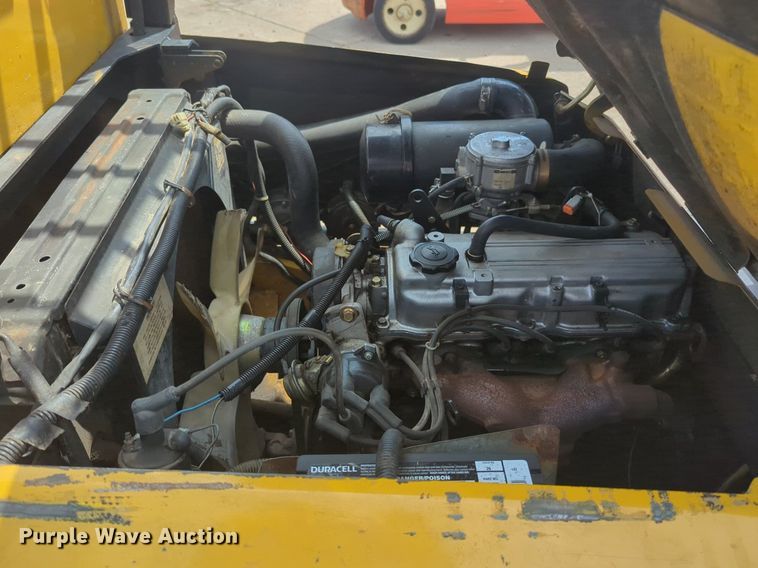 image for item NZ9653 Yale GLC050TENUAQ083.5 forklift