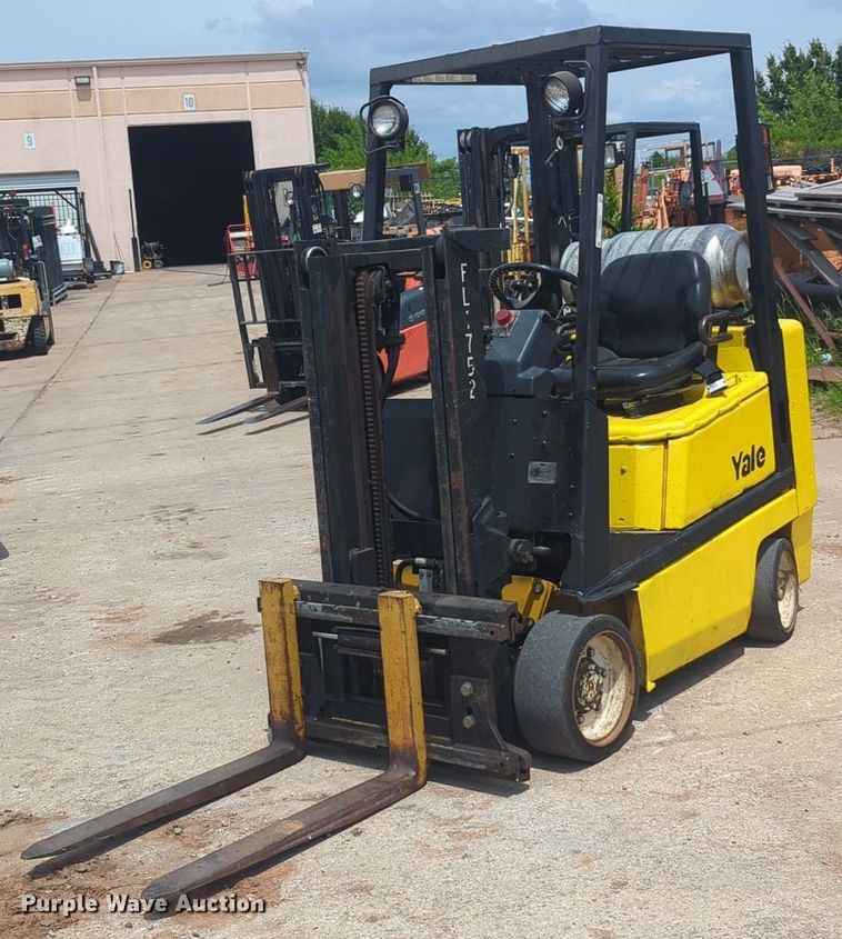 image for item NZ9654 Yale GLC040AFNUAV061 forklift