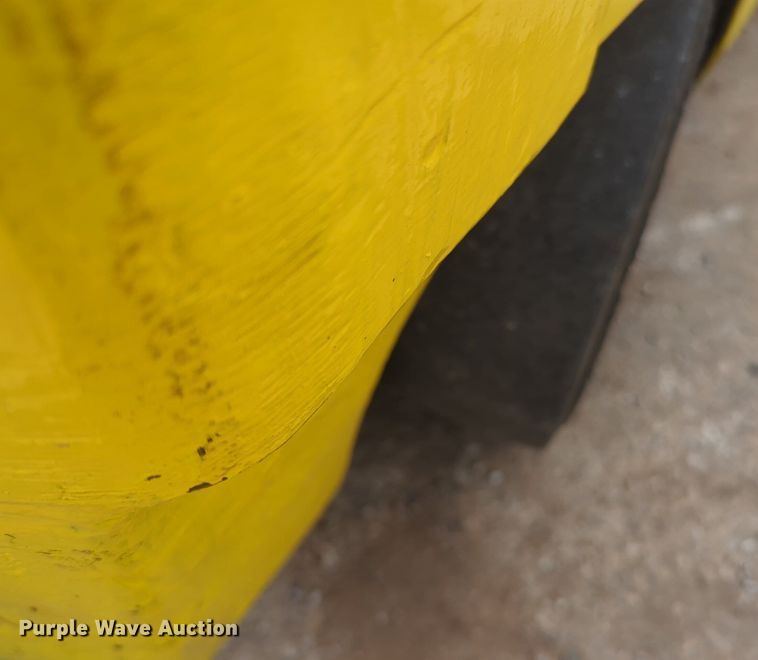 image for item NZ9654 Yale GLC040AFNUAV061 forklift