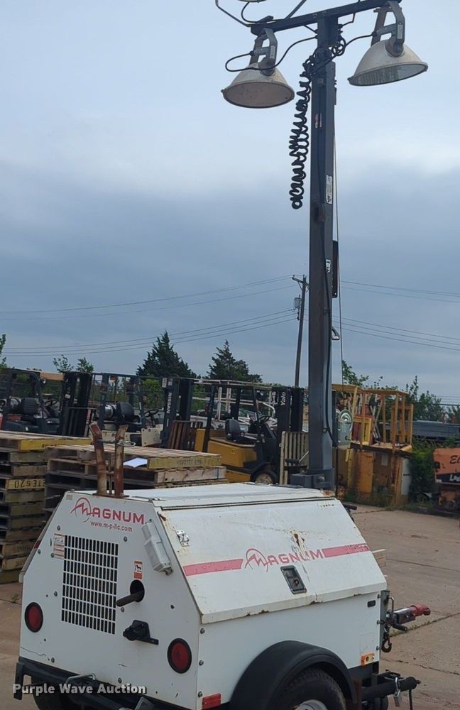 image for item NZ9656 Magnum MLT4060K light plant