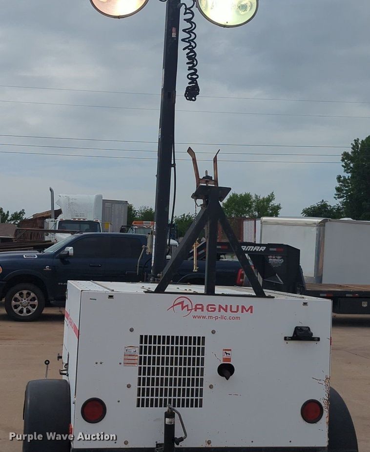 image for item NZ9663 Magnum MLT5060K light plant