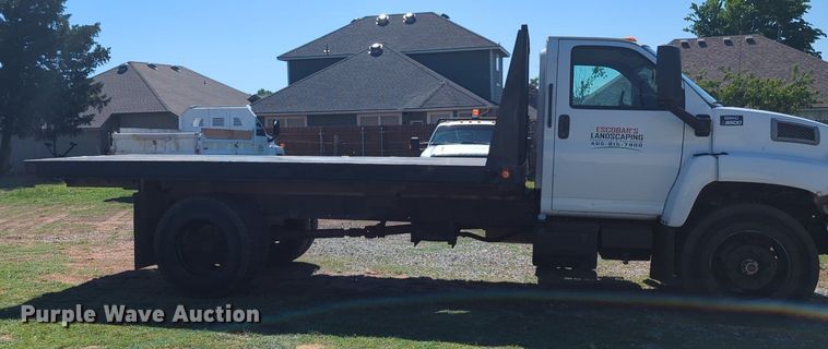 image for item NZ9684 2005 GMC C6500 dump flatbed truck