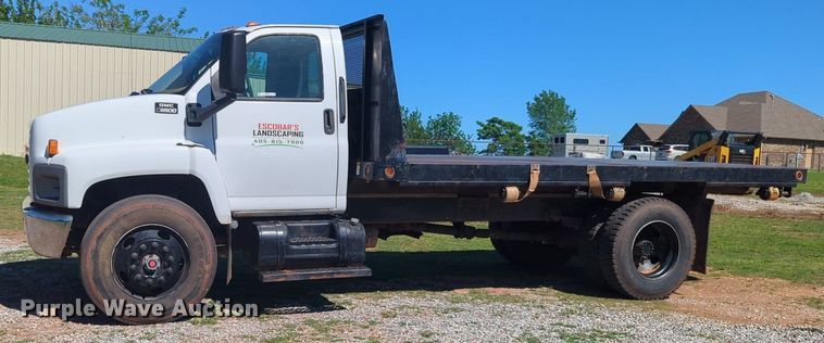 image for item NZ9684 2005 GMC C6500 dump flatbed truck