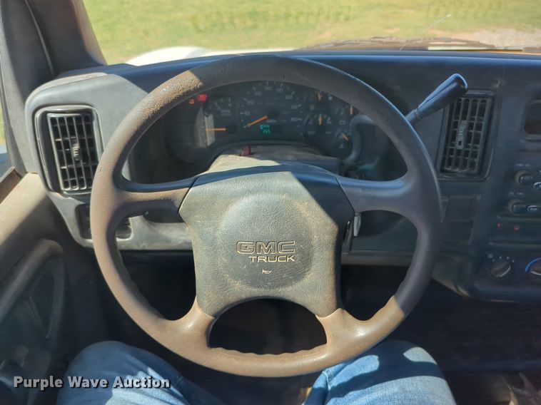 image for item NZ9684 2005 GMC C6500 dump flatbed truck