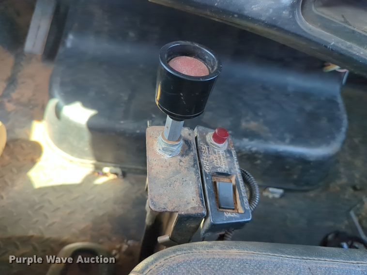 image for item NZ9684 2005 GMC C6500 dump flatbed truck