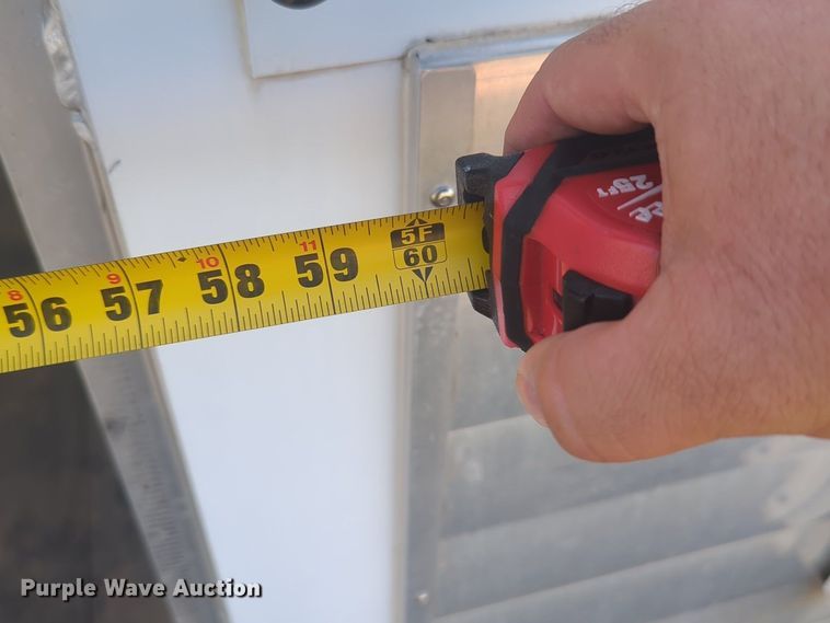 image for item NZ9688 2006 Integrity livestock trailer