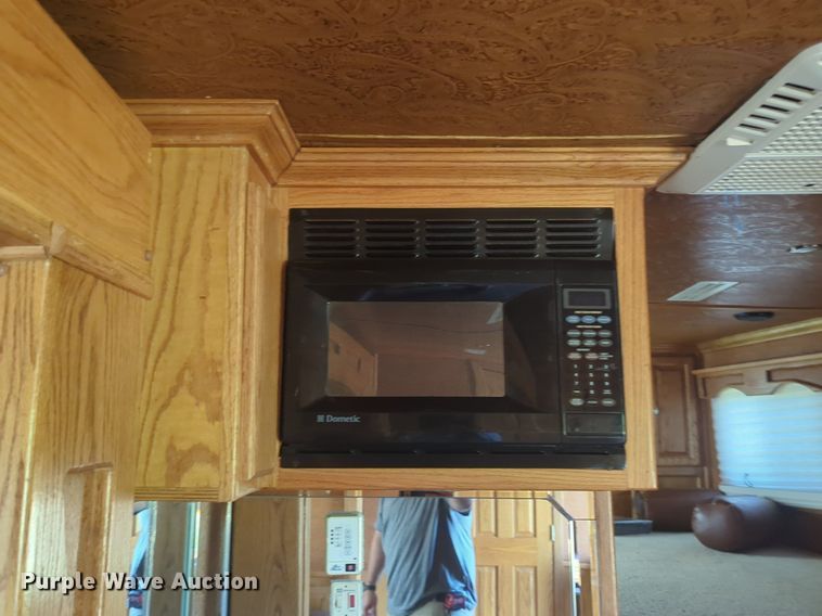 image for item NZ9688 2006 Integrity livestock trailer