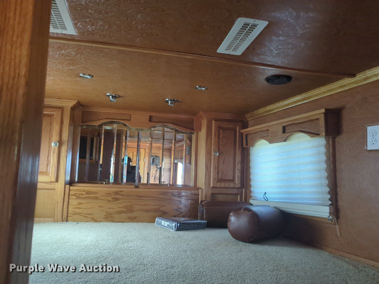 image for item NZ9688 2006 Integrity livestock trailer