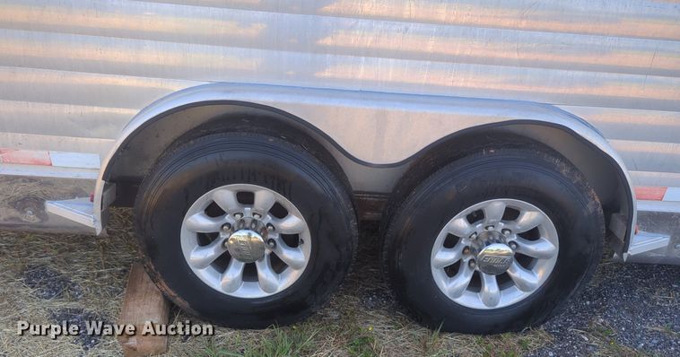 image for item NZ9688 2006 Integrity livestock trailer