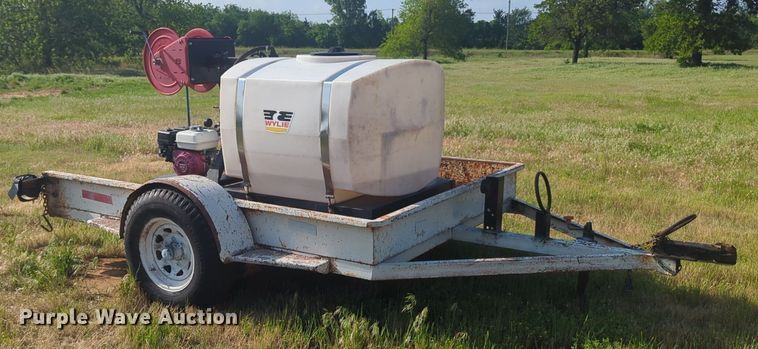 image for item NZ9690 Wylie turf sprayer