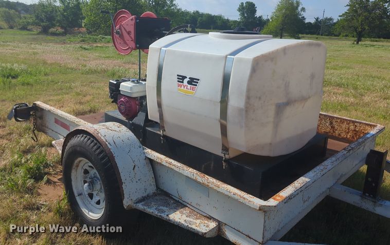 image for item NZ9690 Wylie turf sprayer