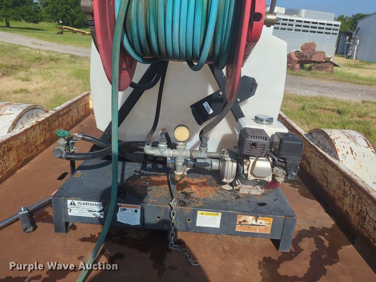 image for item NZ9690 Wylie turf sprayer