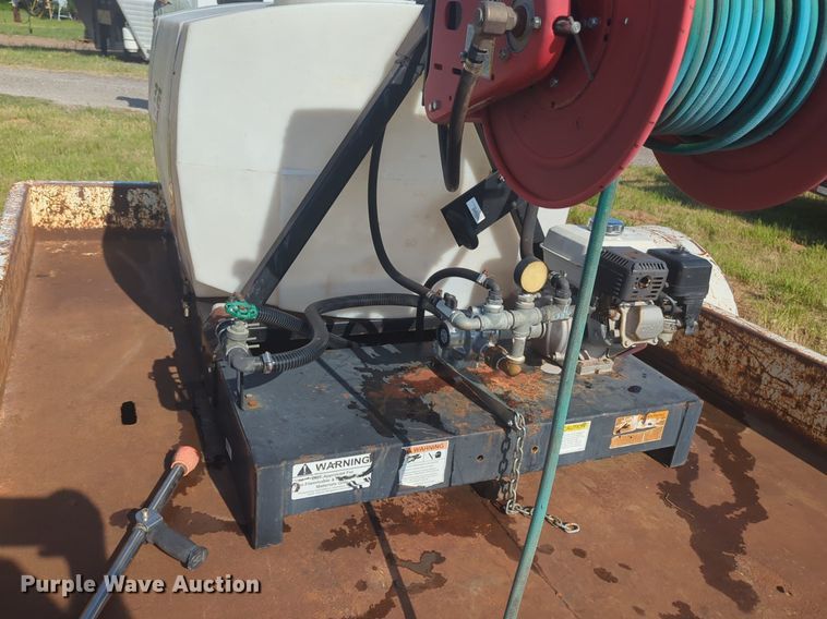 image for item NZ9690 Wylie turf sprayer
