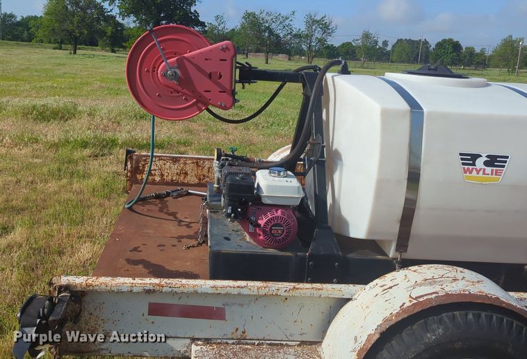 image for item NZ9690 Wylie turf sprayer