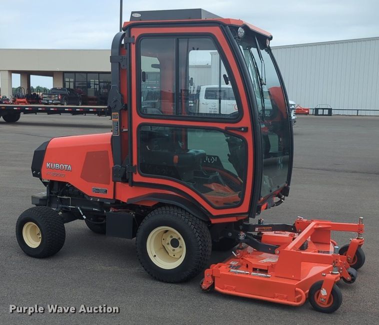 image for item NZ9700 2018 Kubota  F3990 lawn mower