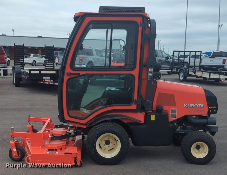 image for item NZ9700 2018 Kubota  F3990 lawn mower