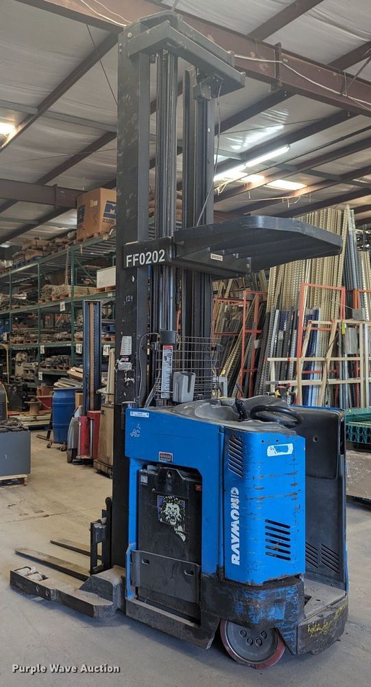 image for item NZ9706 Raymond EASI R40TT-M order picker