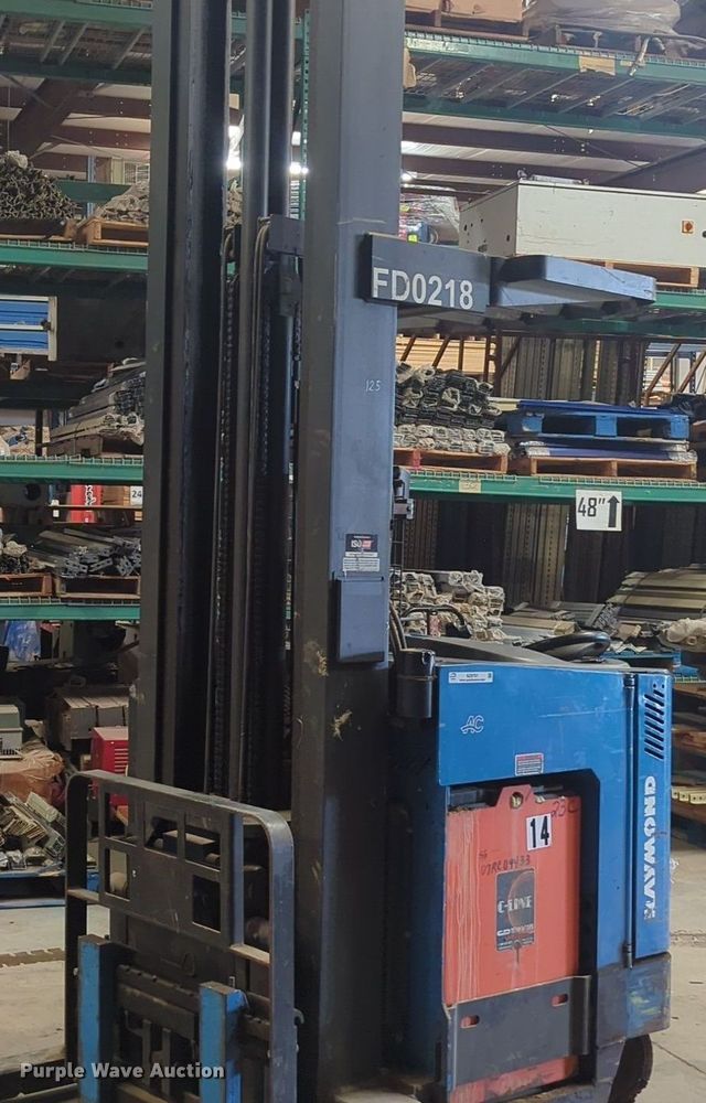 image for item NZ9707 Raymond EASIR 40TT-M order picker