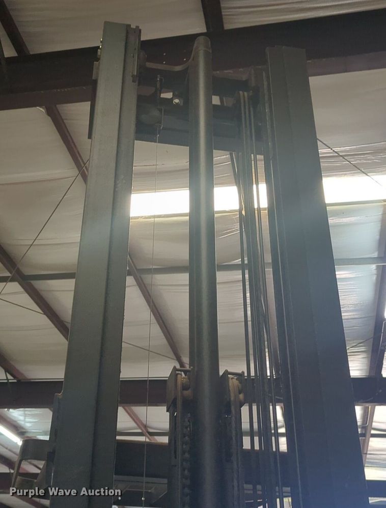 image for item NZ9707 Raymond EASIR 40TT-M order picker