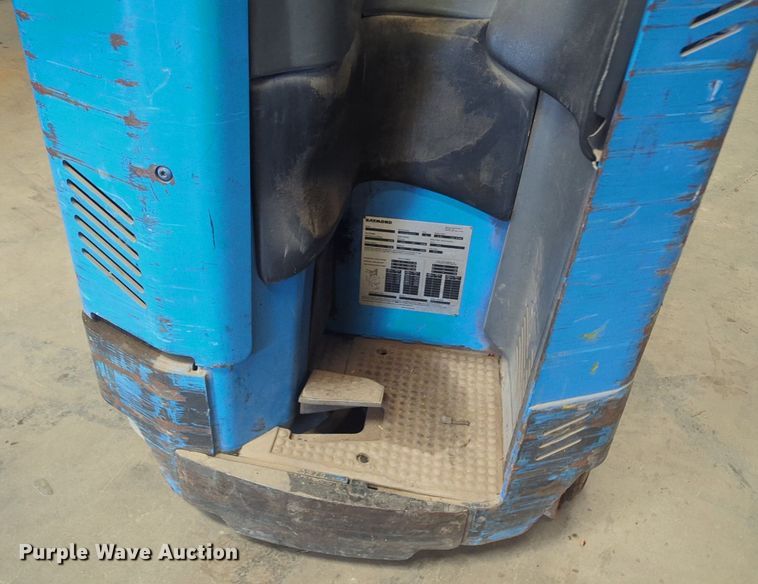 image for item NZ9707 Raymond EASIR 40TT-M order picker