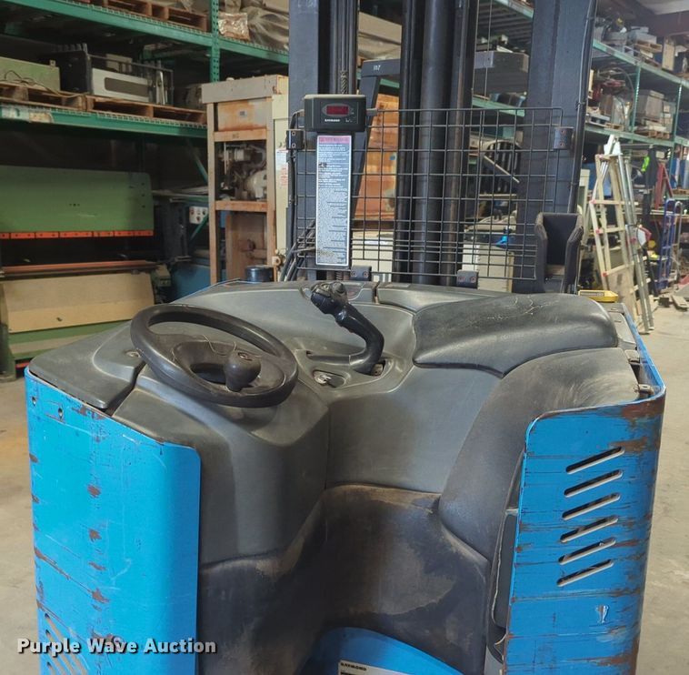 image for item NZ9707 Raymond EASIR 40TT-M order picker