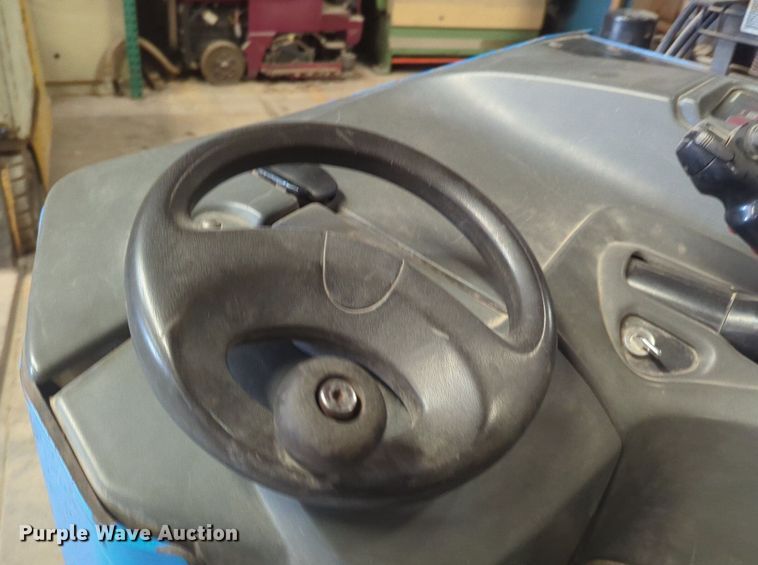 image for item NZ9707 Raymond EASIR 40TT-M order picker