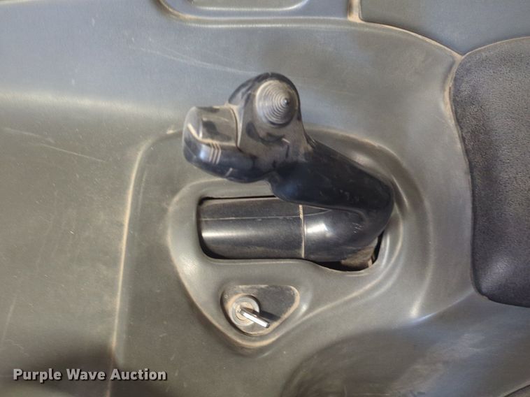 image for item NZ9707 Raymond EASIR 40TT-M order picker