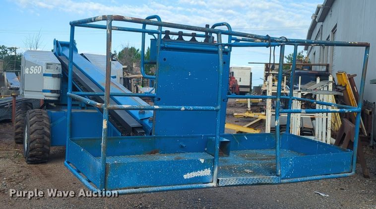 image for item NZ9709 1994 Genie S60 boom lift