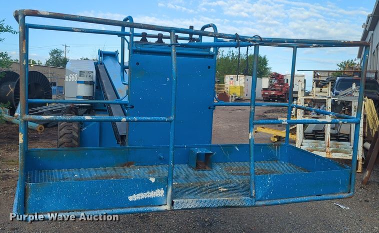 image for item NZ9709 1994 Genie S60 boom lift