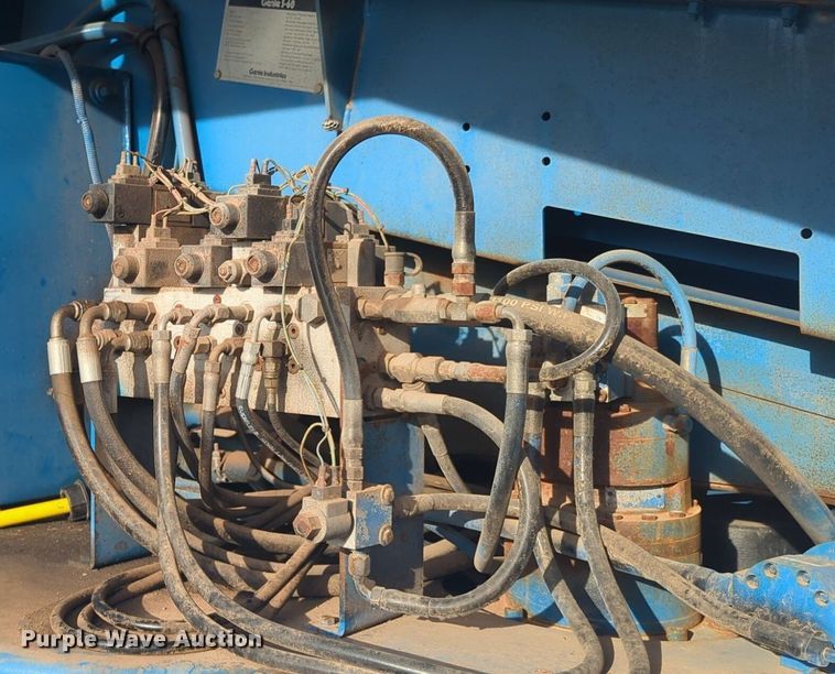 image for item NZ9709 1994 Genie S60 boom lift