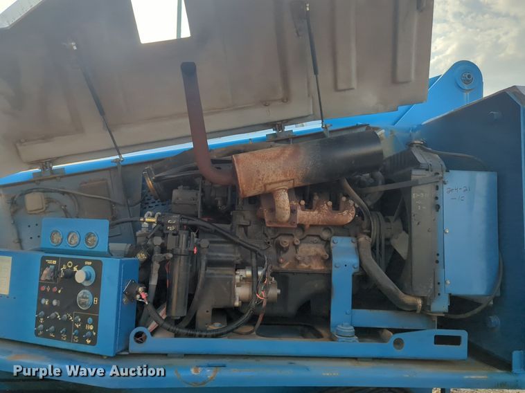 image for item NZ9709 1994 Genie S60 boom lift