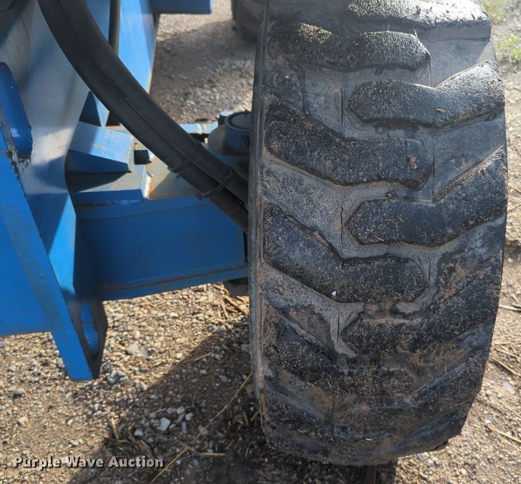 image for item NZ9709 1994 Genie S60 boom lift