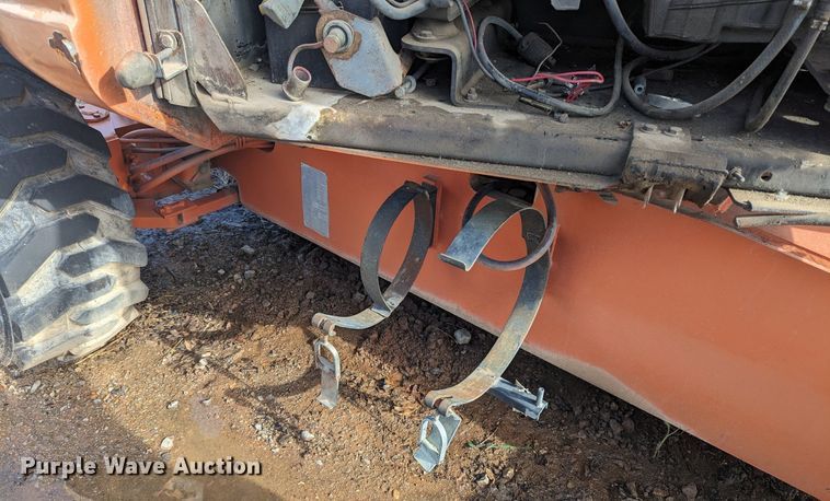 image for item NZ9711 2002 JLG 600A boom lift