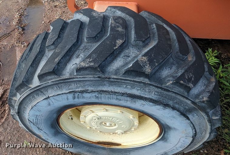 image for item NZ9711 2002 JLG 600A boom lift