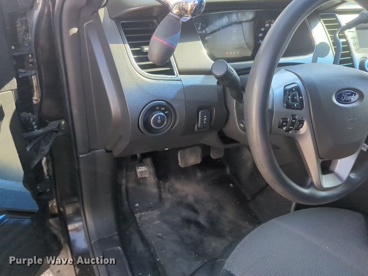 image for item NZ9713 2013 Ford Taurus Police Interceptor 