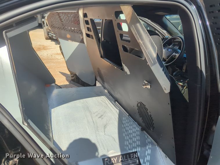 image for item NZ9713 2013 Ford Taurus Police Interceptor 