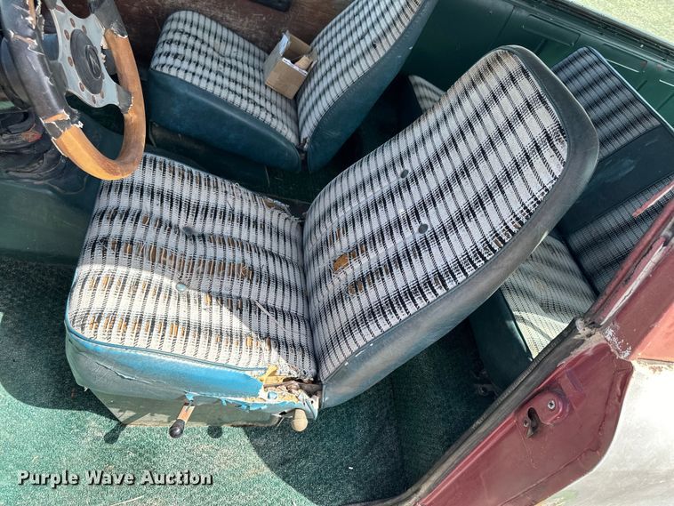 image for item OE9107 1979 International  Scout Traveler SUV