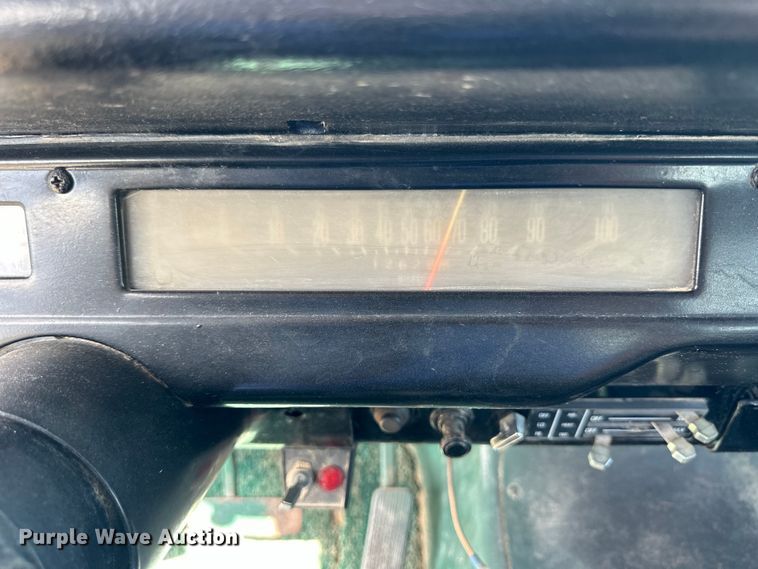 image for item OE9107 1979 International  Scout Traveler SUV